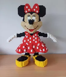 minnie mouse brick build