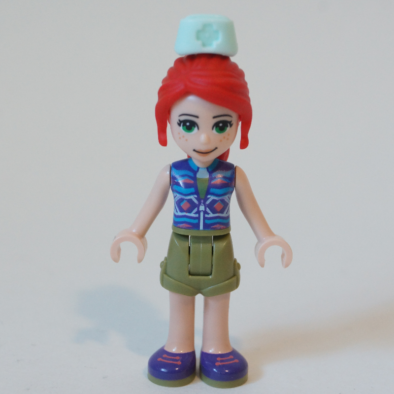 Lego Mia - Dark Purple Top, Olive Green Skirt, Nurse Hat