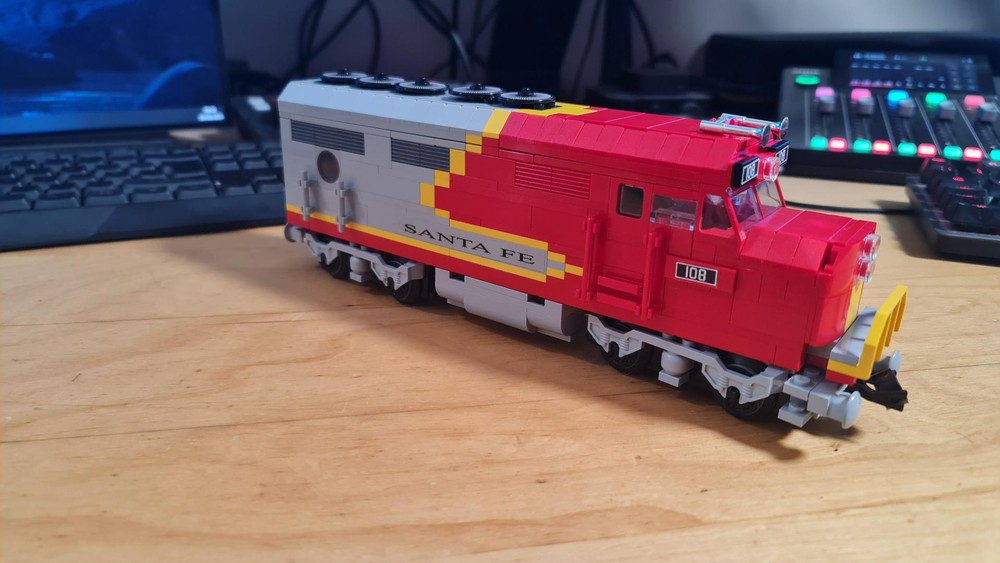 Lego Santa Fe EMD FP45