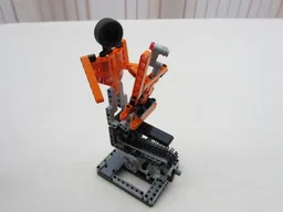 42060 Swingin Robots