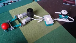 Ball launcher