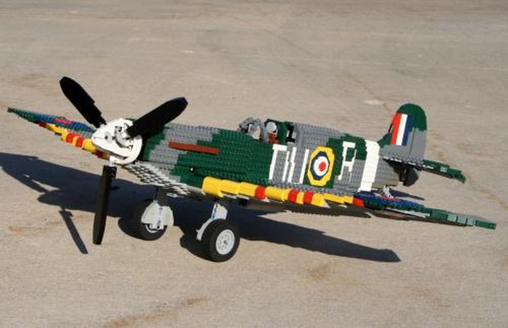 Lego Spitfire MkIIa