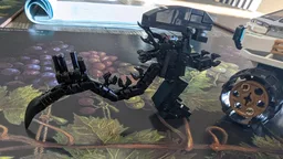 Aliens - Xenomorph - Minifig Scale