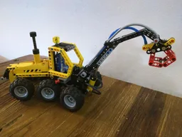8443 studless