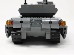 Challenger 2 tank