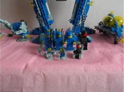 Neo Classic Space Walker