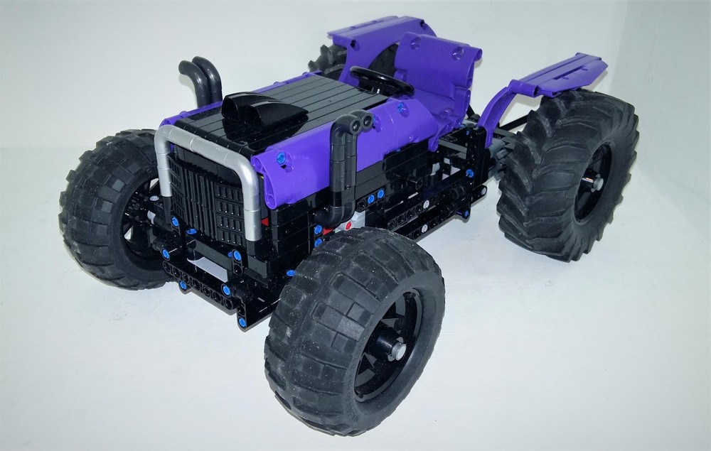 Lego Chamberlain V8 GTR "Drifter"