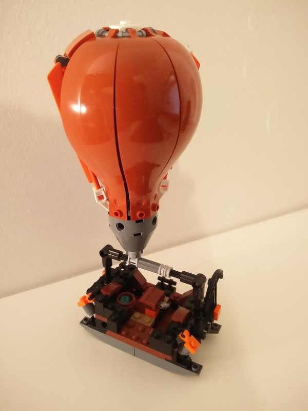 Lego Hot Air Balloon / Boat - 70603