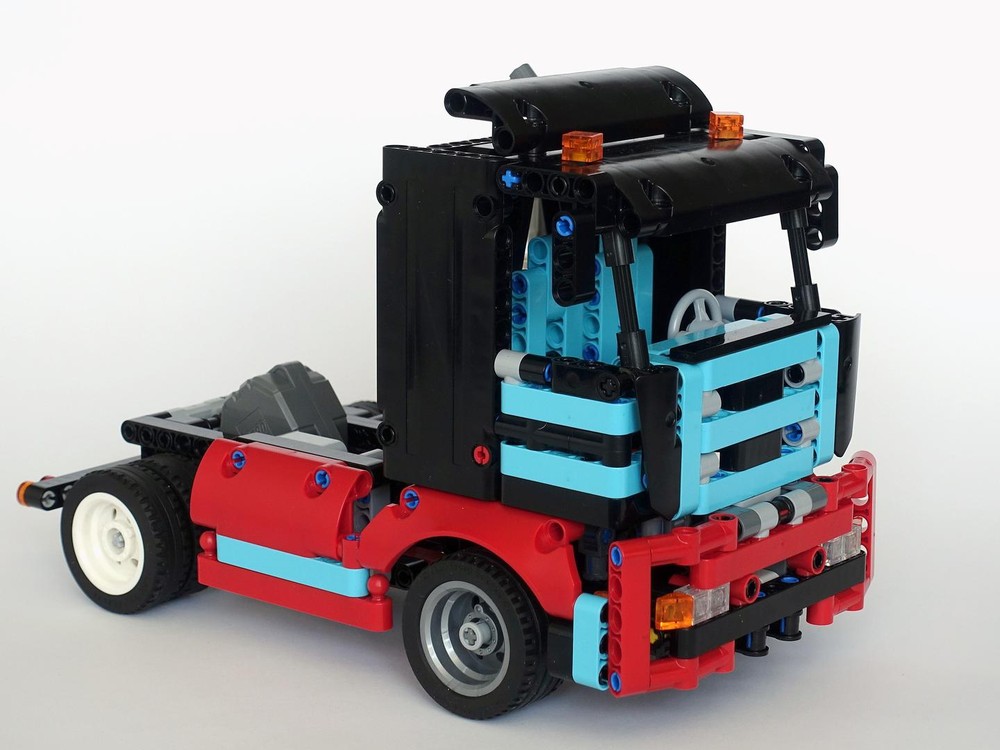 Lego 42106: Pullback European Truck