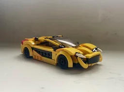 Mclaren P1 8-stud wide