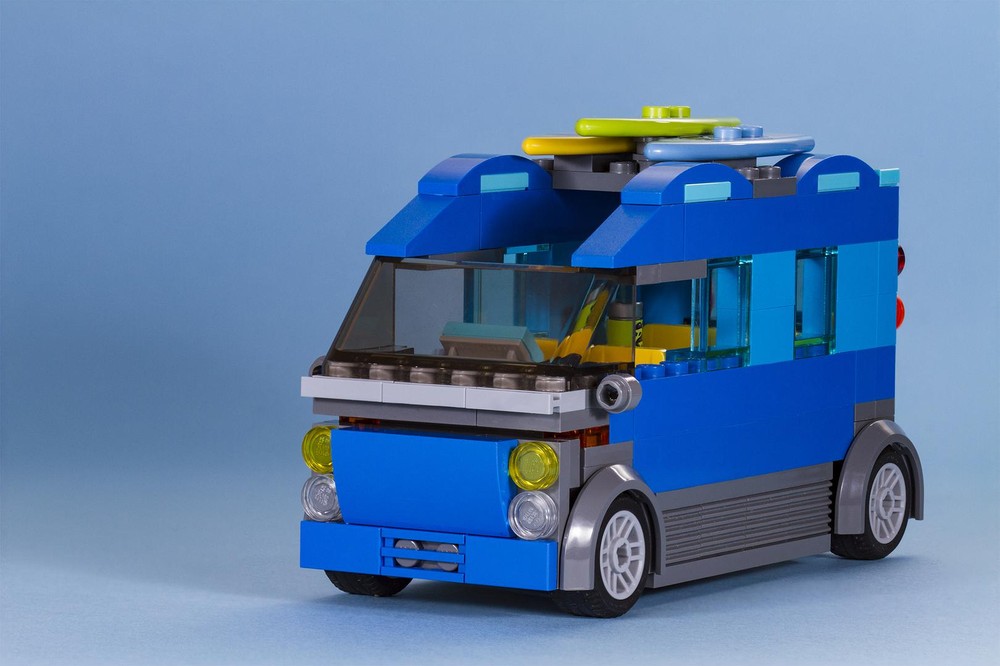 Lego SurfinVan