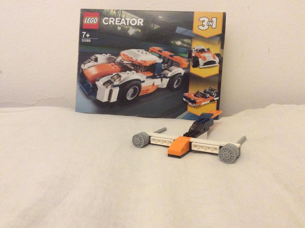 Lego 31089 Micro scale Naboo Star Fighter v1