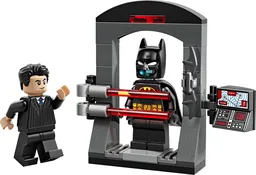 Batman: Bruce Wayne and the Batsuit