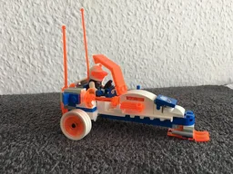 Ice Explorer