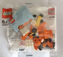 Monthly Mini Model Build Set - 2016 11 November, Fox polybag
