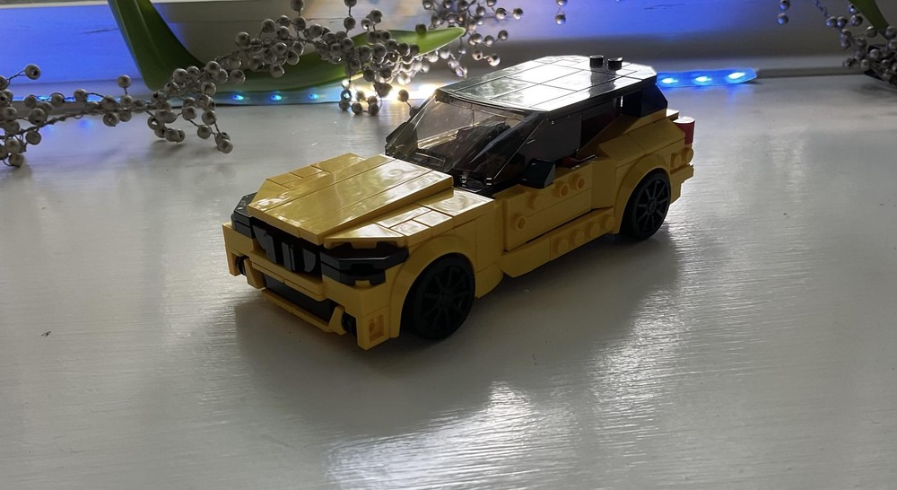 Lego BMW 5 Series Touring (G31) (76901 alt)