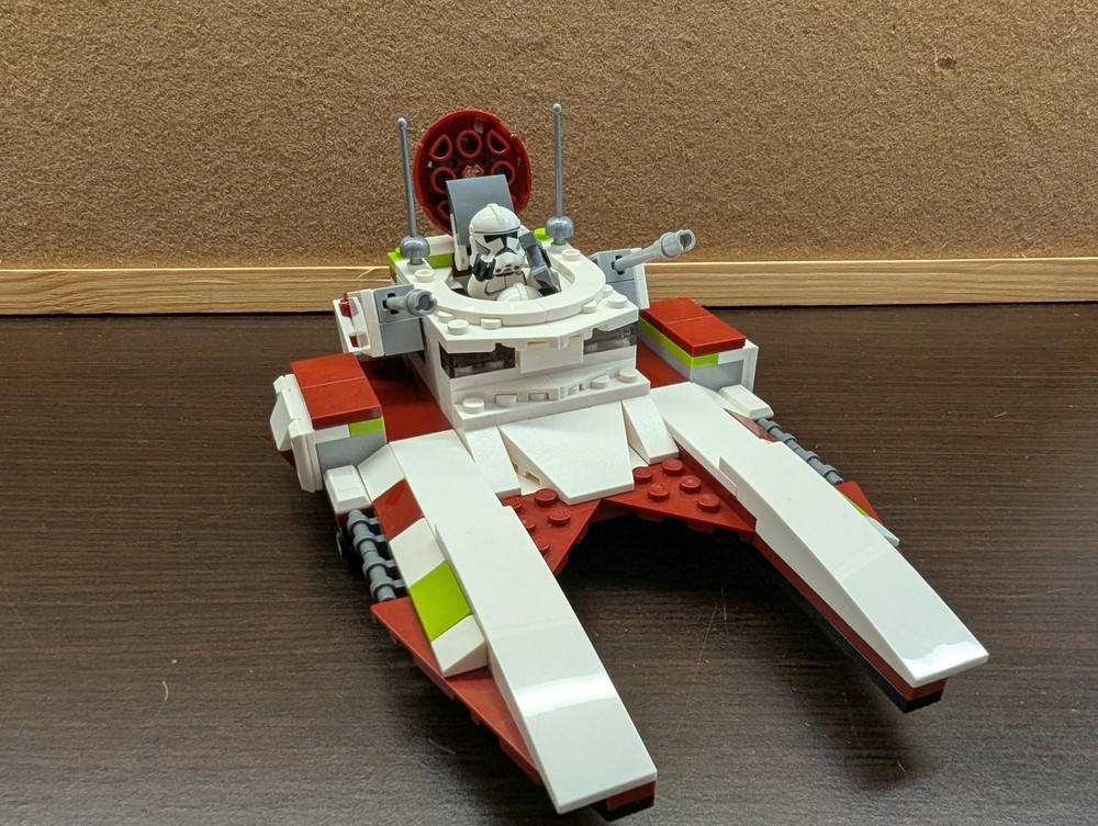 Lego Fighter Tank Remake (Set 75342)