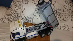 6x6 Dump Truck (attachment)