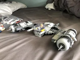 75325 Starfighter