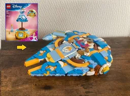 Cinderella's Royal Falcon! 43266 Alt