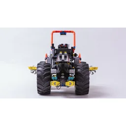 Tractor (42081 c-model)