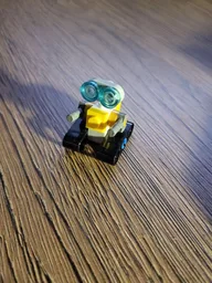 76196 - Wall-E