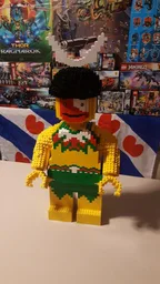 Maxi Figure Islander