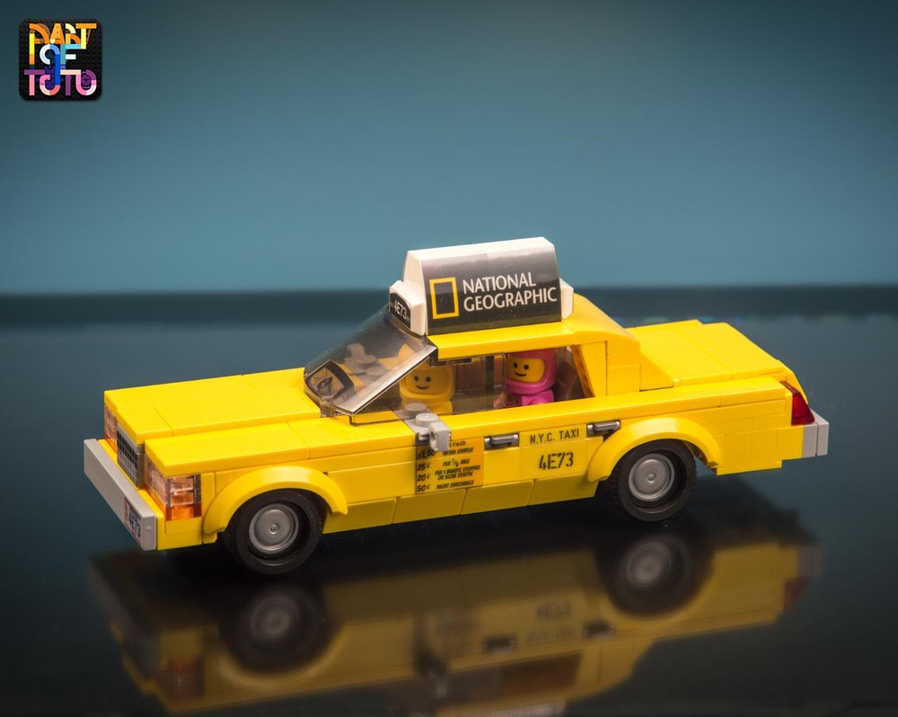 Lego 1983 Ford Crown Victoria NY Taxi (night on earth)