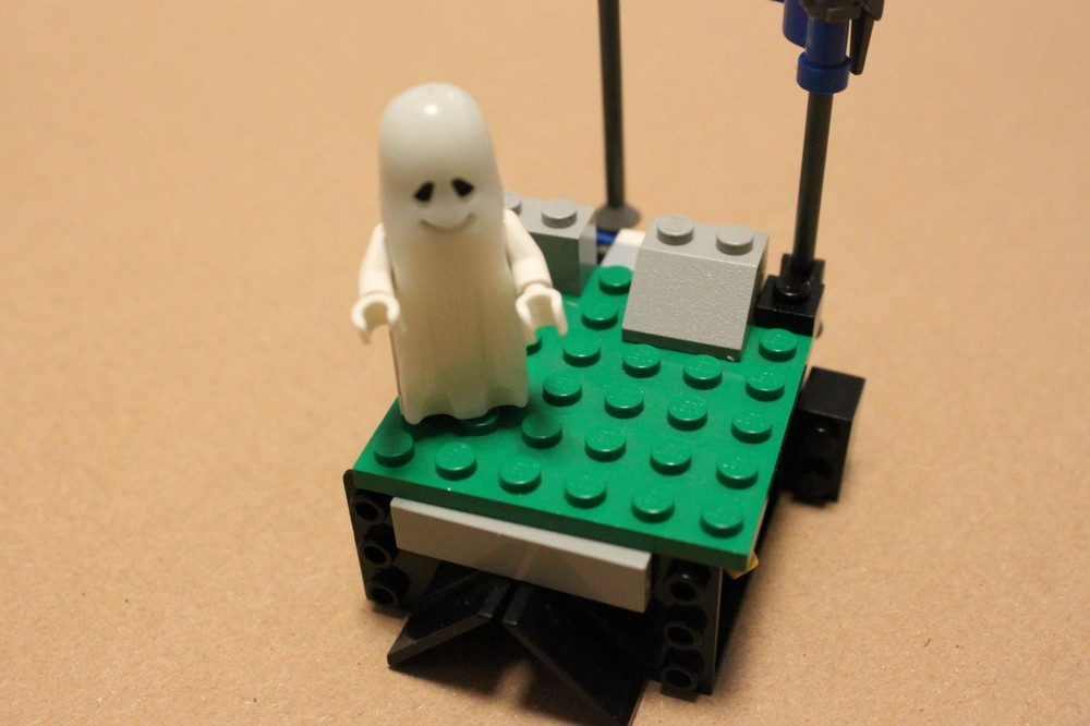 Lego 6034 Graveyard (Alt. Build)