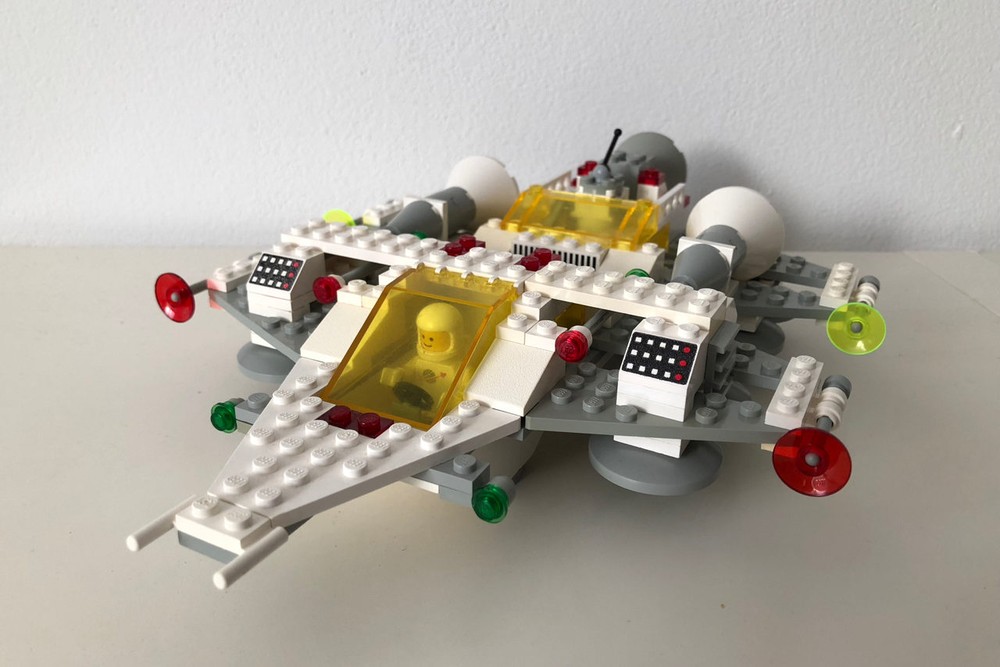 Lego Helio Cruiser