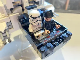 75302 Imperial Shuttle Cockpit Mod