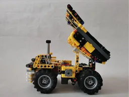 Mining dump truck (42122)