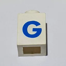 Brick 1 x 1 with Blue 'G' Print (Bold Font) / White