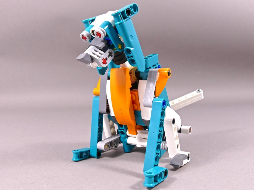 Lego Dog Giving Paw - LEGO Technic 42117 R Model