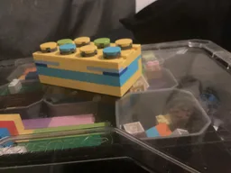 2 x 4 Brick with slider