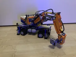 Pneumatic Excavator (42128 Alterantive build)