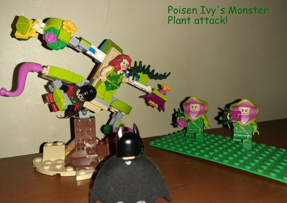 Lego Poisen Ivy's Monster Plant Attack - alt of 31128-1