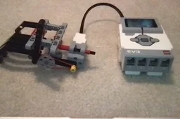 EV3 waiting hand