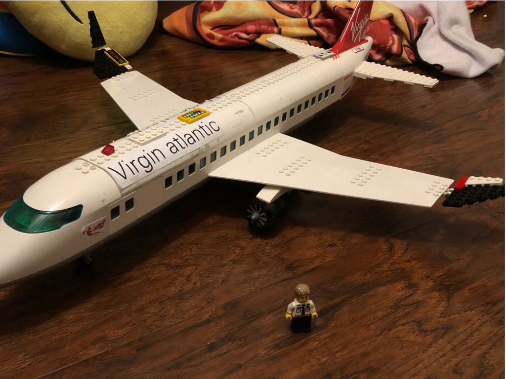 Lego Virgin Atlantic Airbus A350-1000