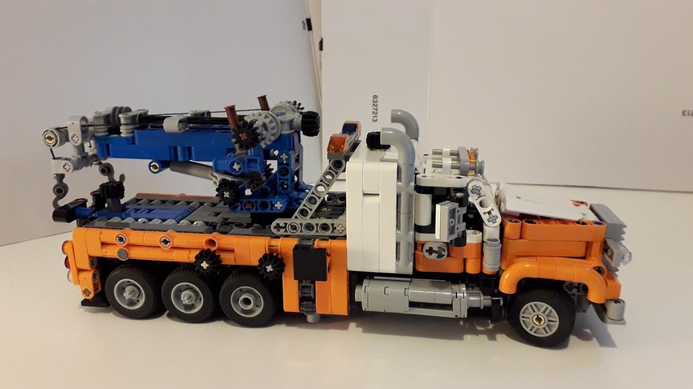 Lego Half Scale Heavy Duty Tow Truck