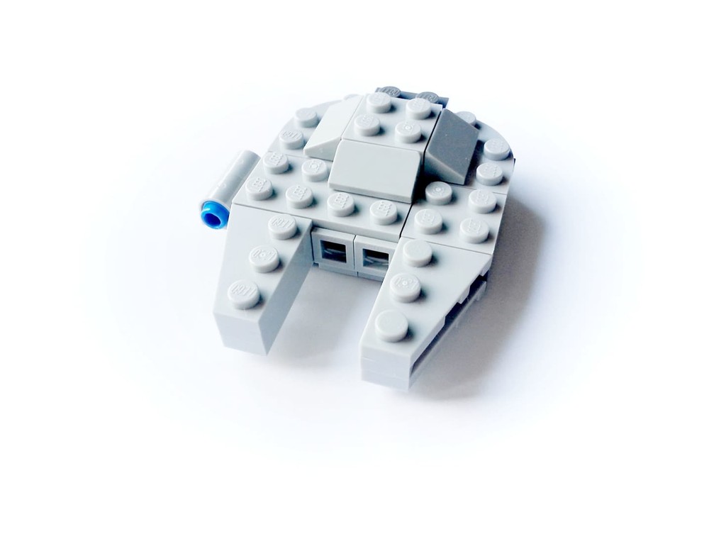 Lego Micro Falcon