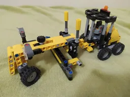 8067: Grader