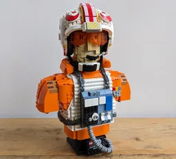 Pilot Luke Bust