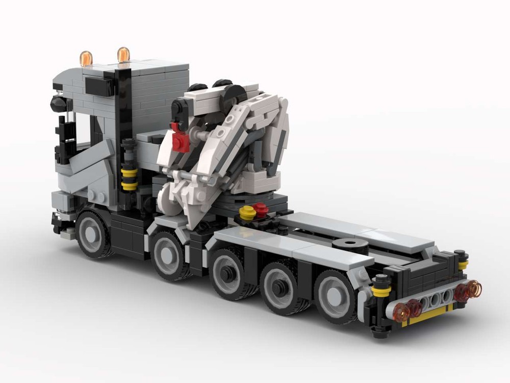 Lego Cormach 135000 t/m on top of Volvo FH5