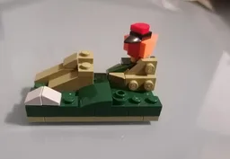 Diorama with bird