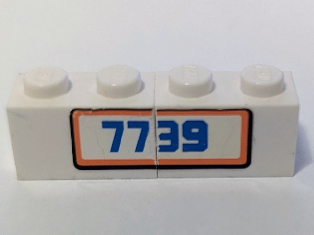 Lego Stickered Assembly 4 x 2 x 1 with Blue '7739' Pattern (Sticker) - Set 7739
