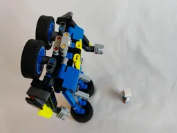 Robot from set 42164
