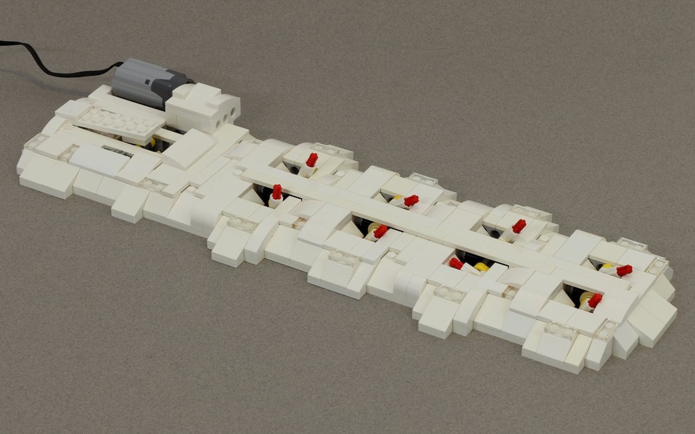 Lego Motorized Sleigh/Reindeer Base 8