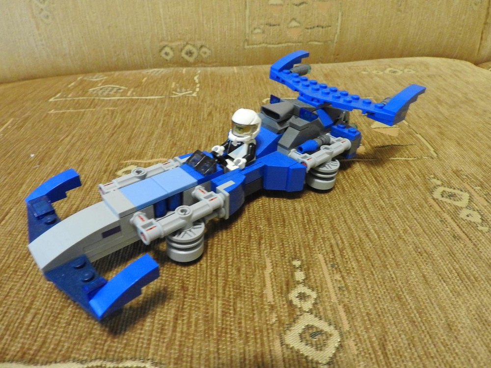 Lego BlueArrow
