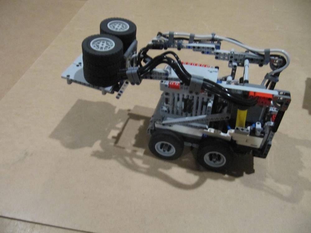 Lego Bobcat Skidsteer